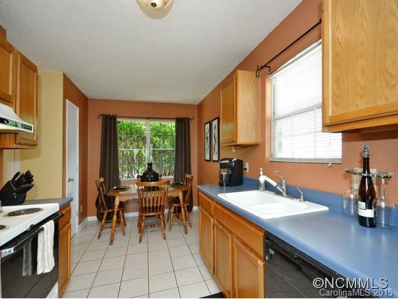 8 ROCKING PORCH ROAD - Photo 10