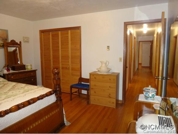887 Old Balsam Rd - Photo 14