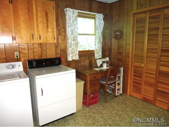 887 Old Balsam Rd - Photo 18