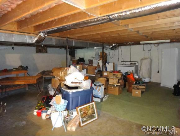 887 Old Balsam Rd - Photo 19
