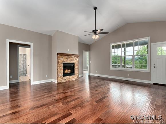 124 COLLEGE CIRCLE - Photo 5