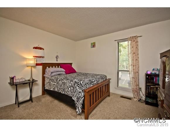 135 Cedar Forest Trail - Photo 10
