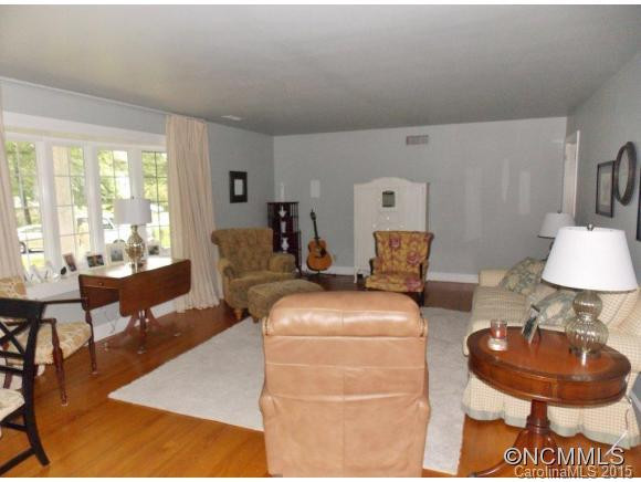 211 Balsam - Photo 3
