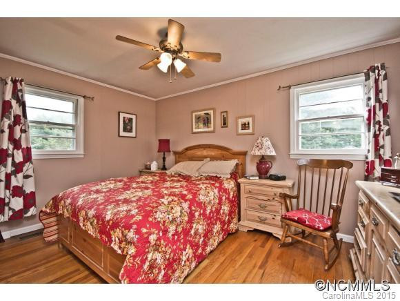 135 Griggs Rd - Photo 13