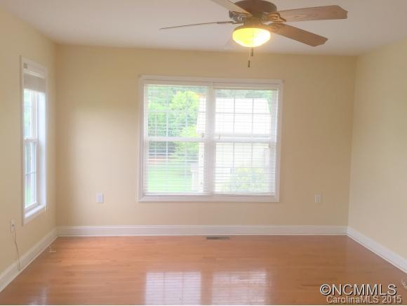 15 Viewpointe Lane - Photo 9