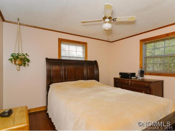230 St. Johns Street - Photo 12
