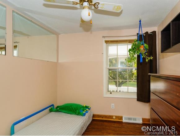 230 St. Johns Street - Photo 16