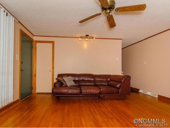 230 St. Johns Street - Photo 6