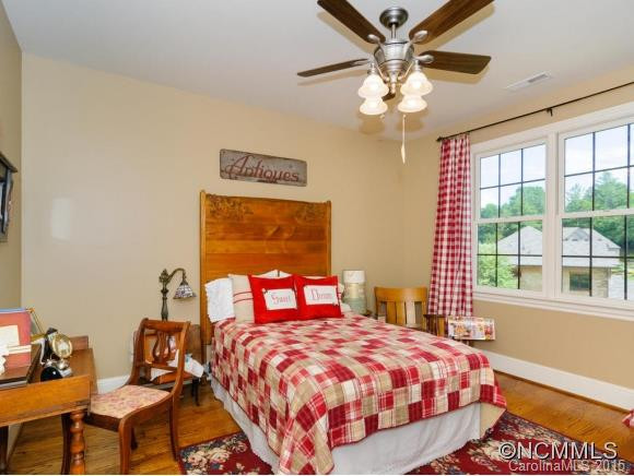 11 Willow Side Court - Photo 15