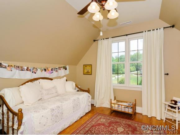 11 Willow Side Court - Photo 17