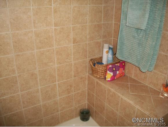 209 Buncombe Street - Photo 13