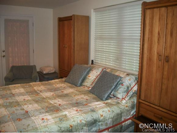 209 Buncombe Street - Photo 18