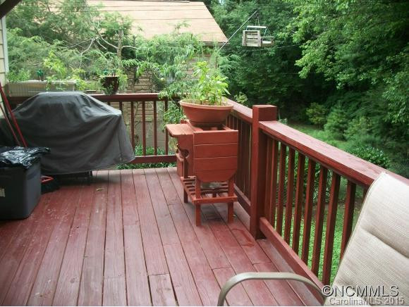 209 Buncombe Street - Photo 4