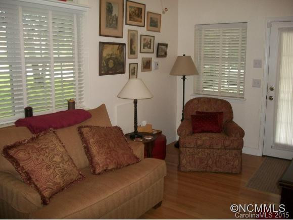 209 Buncombe Street - Photo 8