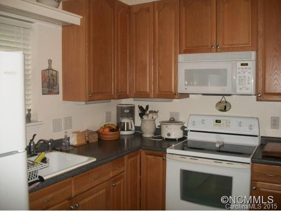 209 Buncombe Street - Photo 10