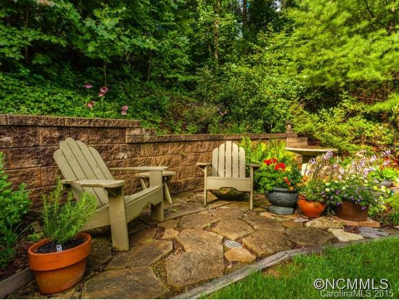 336 Cedar Crest - Photo 4