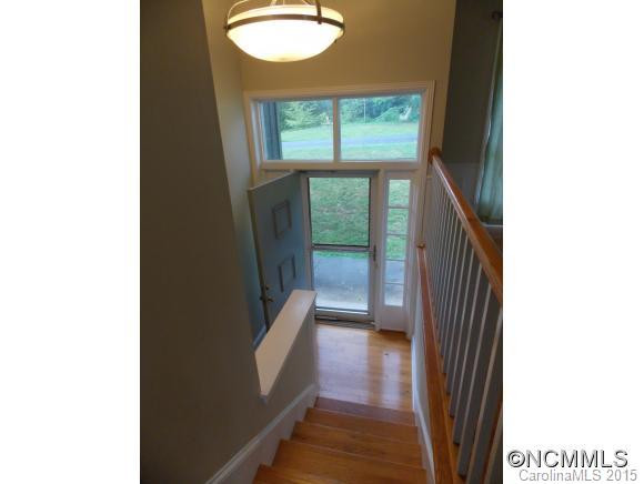 160 Forsythia Lane - Photo 2