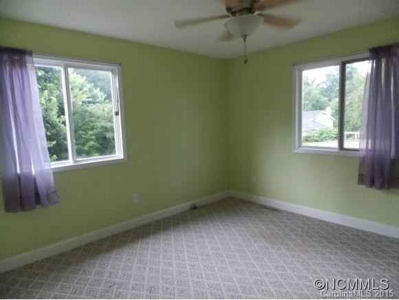 160 Forsythia Lane - Photo 14