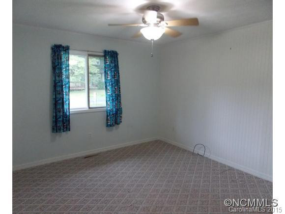 160 Forsythia Lane - Photo 18