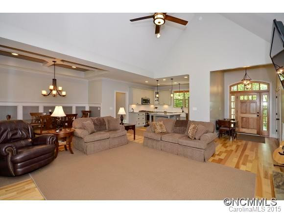 43 Fox Hound Lane - Photo 2