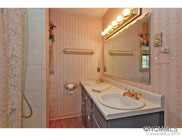 1 Elaine Street - Photo 14