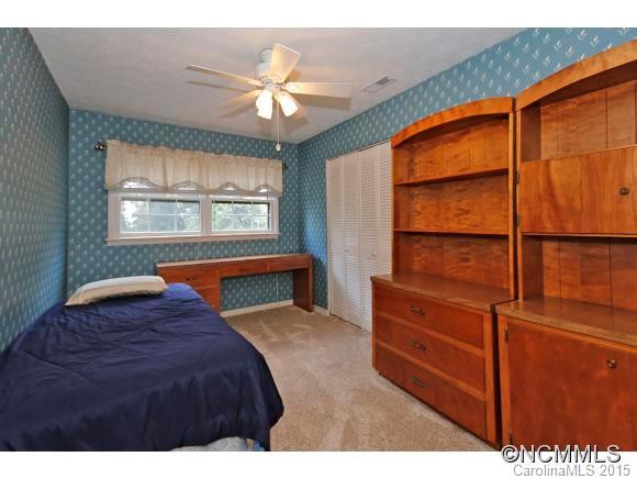 1 Elaine Street - Photo 15