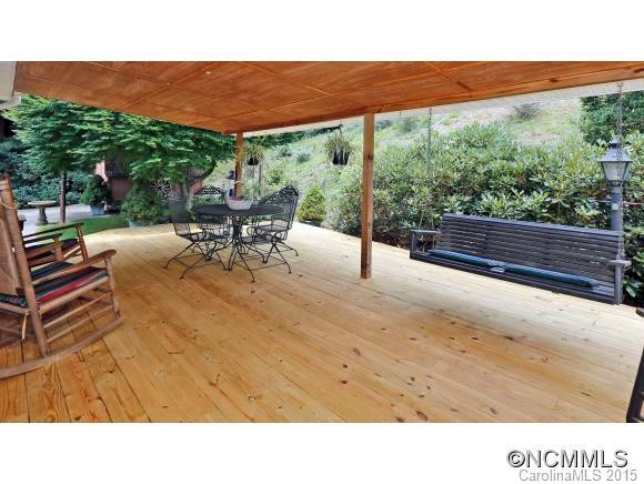 1 Elaine Street - Photo 4