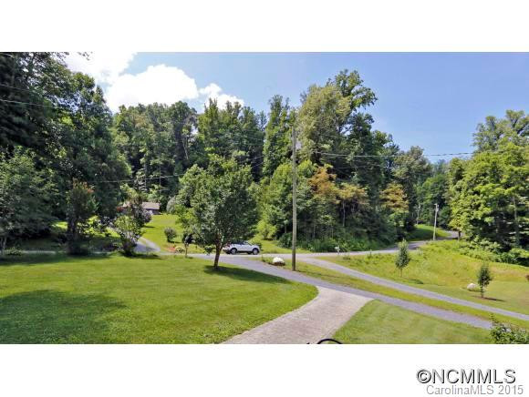 156 April Park - Photo 2