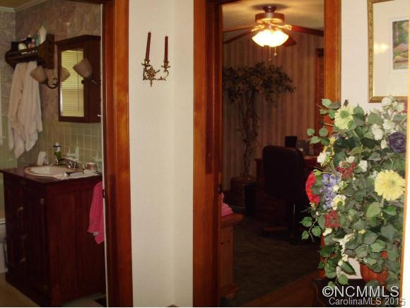 501 West Chestnut - Photo 13