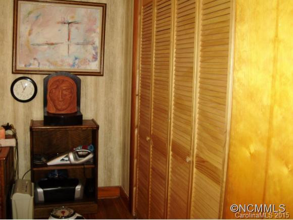 501 West Chestnut - Photo 15