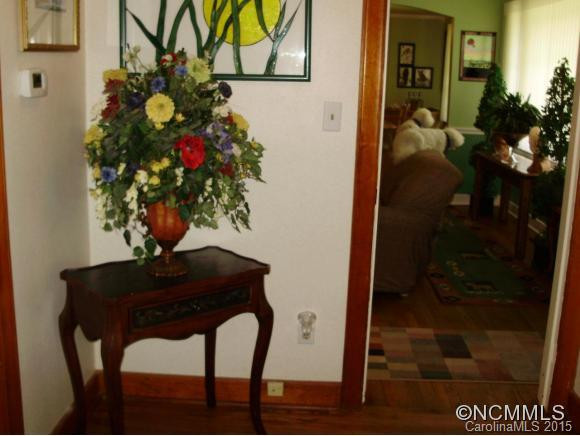 501 West Chestnut - Photo 16
