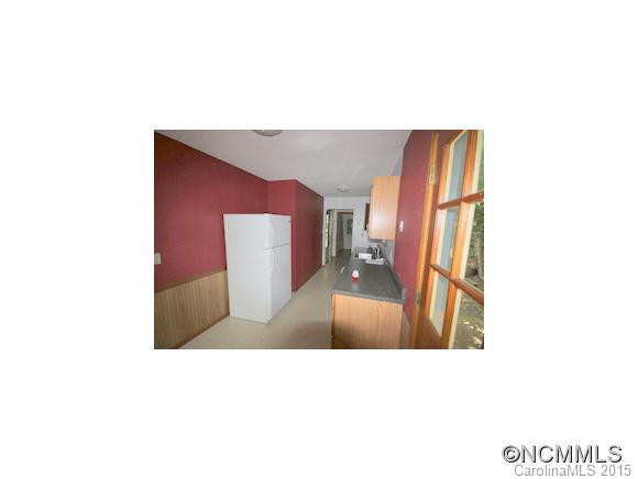 1035 County Road - Photo 4