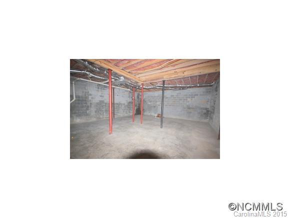 1035 County Road - Photo 8
