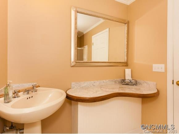 204 Pine Berry Circle - Photo 18