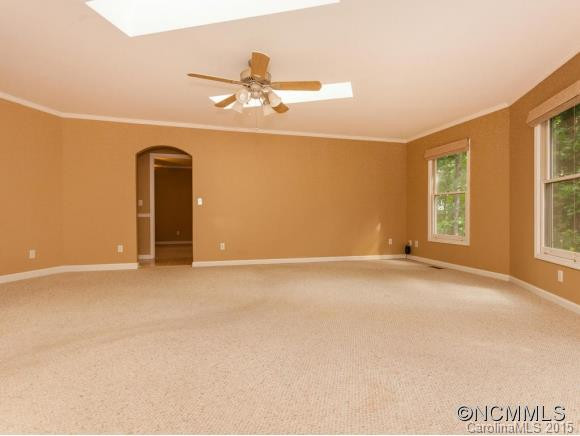 204 Pine Berry Circle - Photo 5
