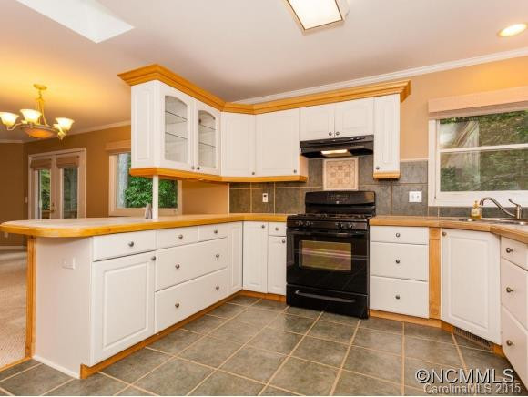204 Pine Berry Circle - Photo 8