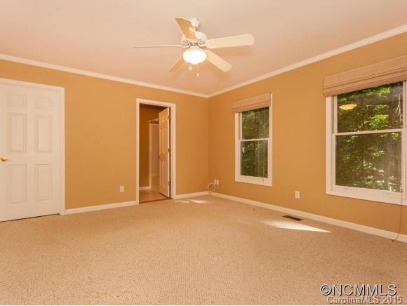 204 Pine Berry Circle - Photo 10