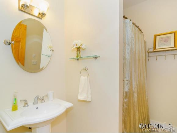 61 Garland Drive - Photo 17