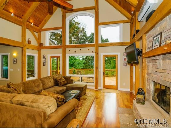61 Garland Drive - Photo 3