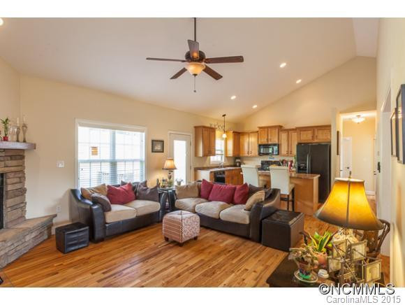 65 Moores Valley Road - Photo 5