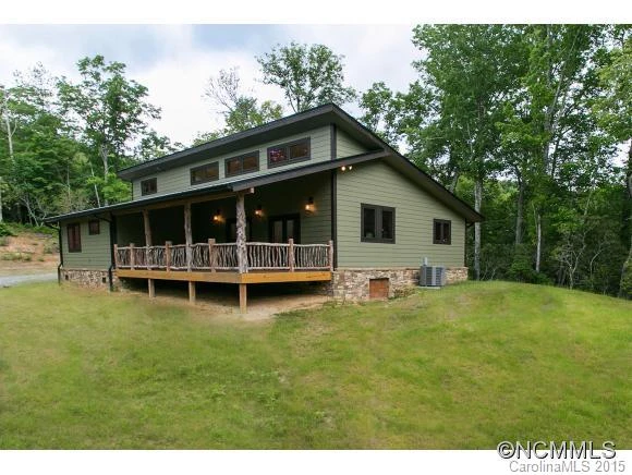 712 Duff Cove Road
