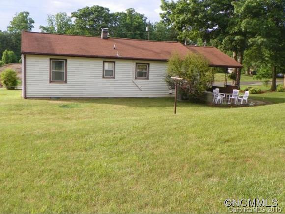 35 Stoney Knob Road - Photo 2