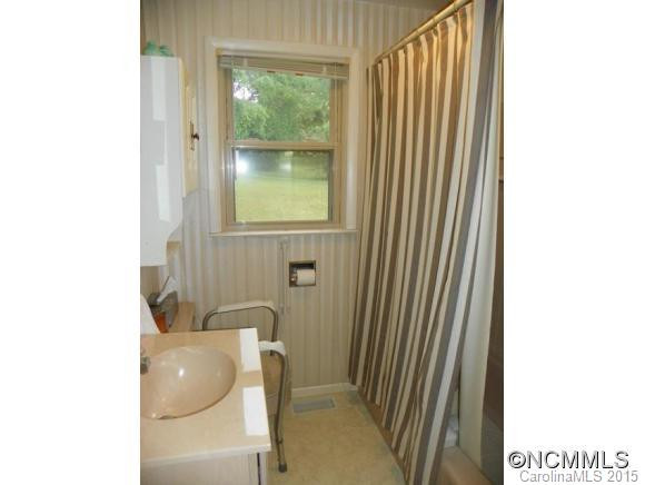 35 Stoney Knob Road - Photo 11