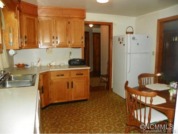 35 Stoney Knob Road - Photo 6