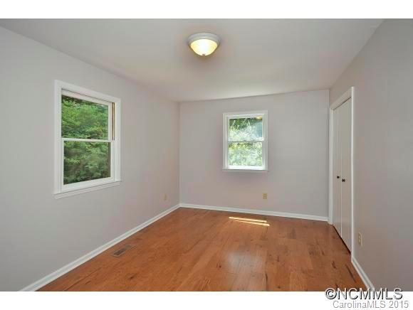 101 Aurora - Photo 17
