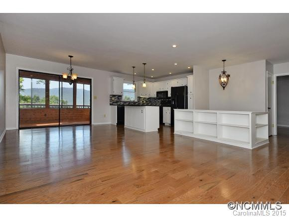 101 Aurora - Photo 4