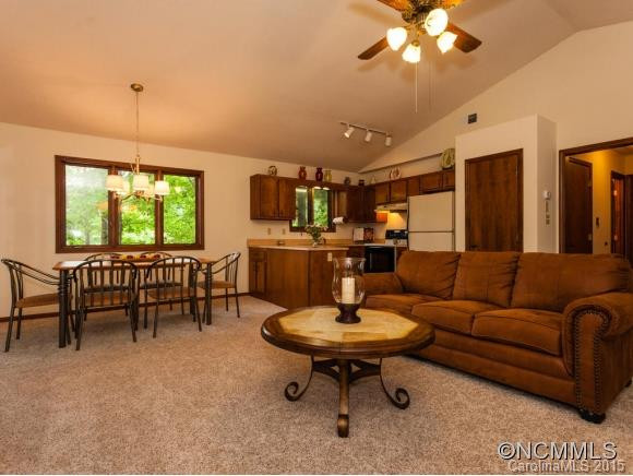 74 Ottaray Court - Photo 8