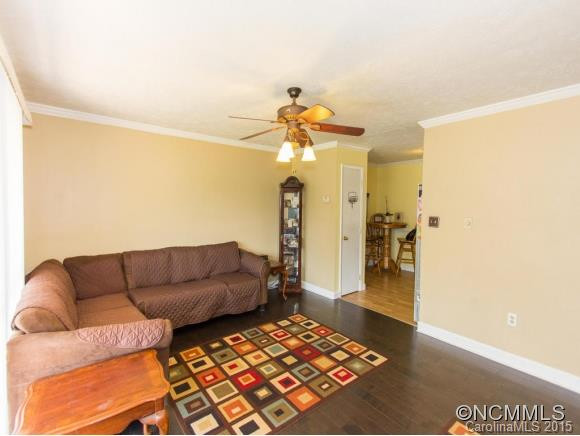 10 Eva Circle - Photo 6
