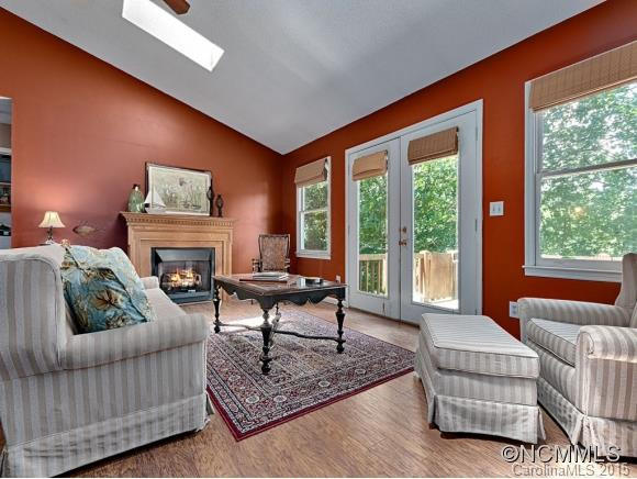 3 CRESTVIEW CT - Photo 3