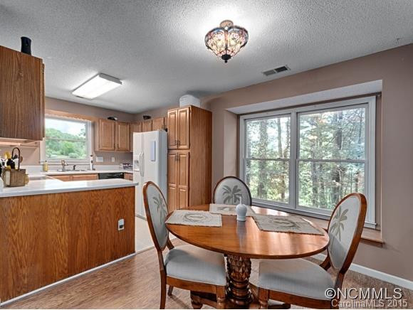 3 CRESTVIEW CT - Photo 7